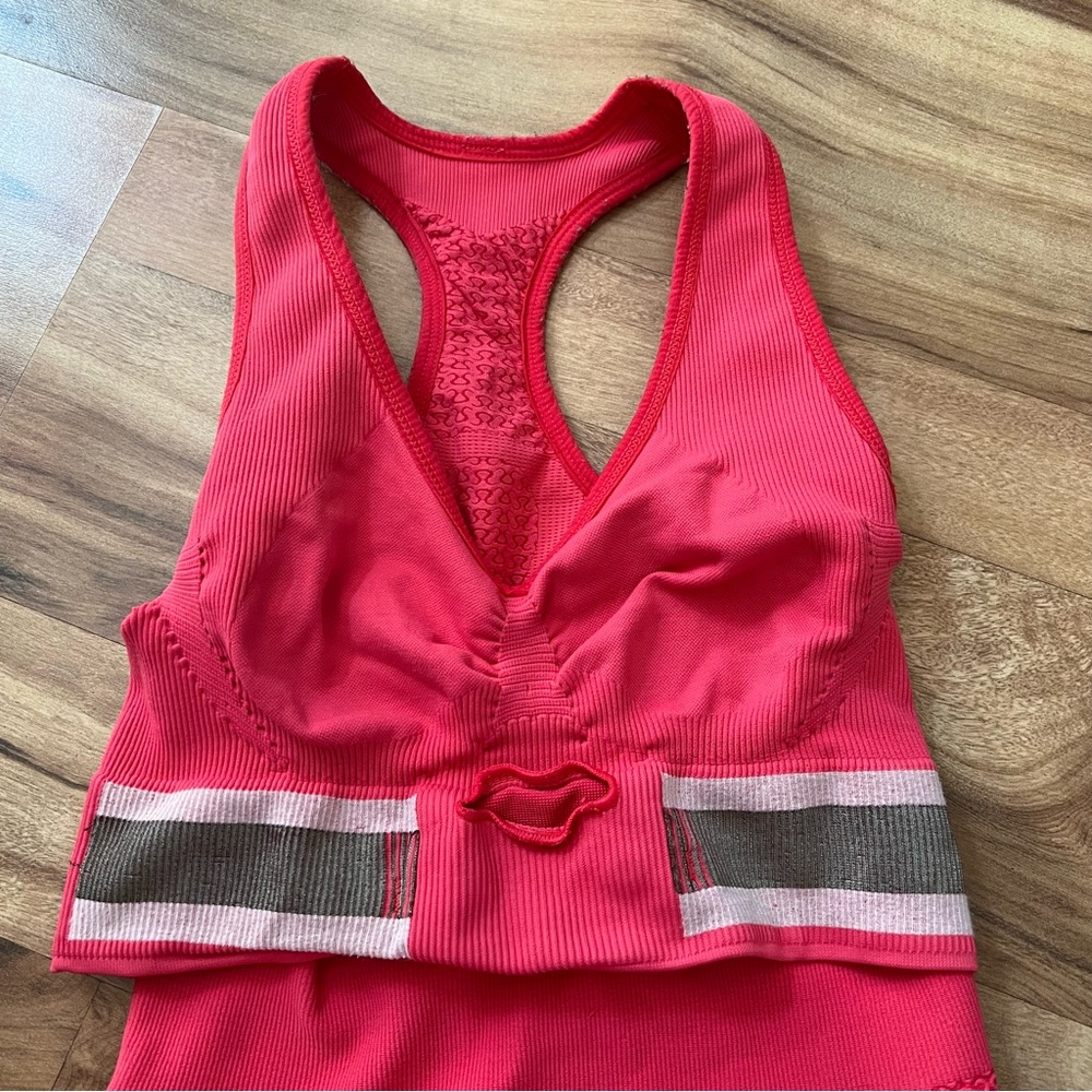 RARE Lululemon Athletica Run Heartbeat Coral‎ Pink Athletic Tank Top 4 - Picture 7 of 13